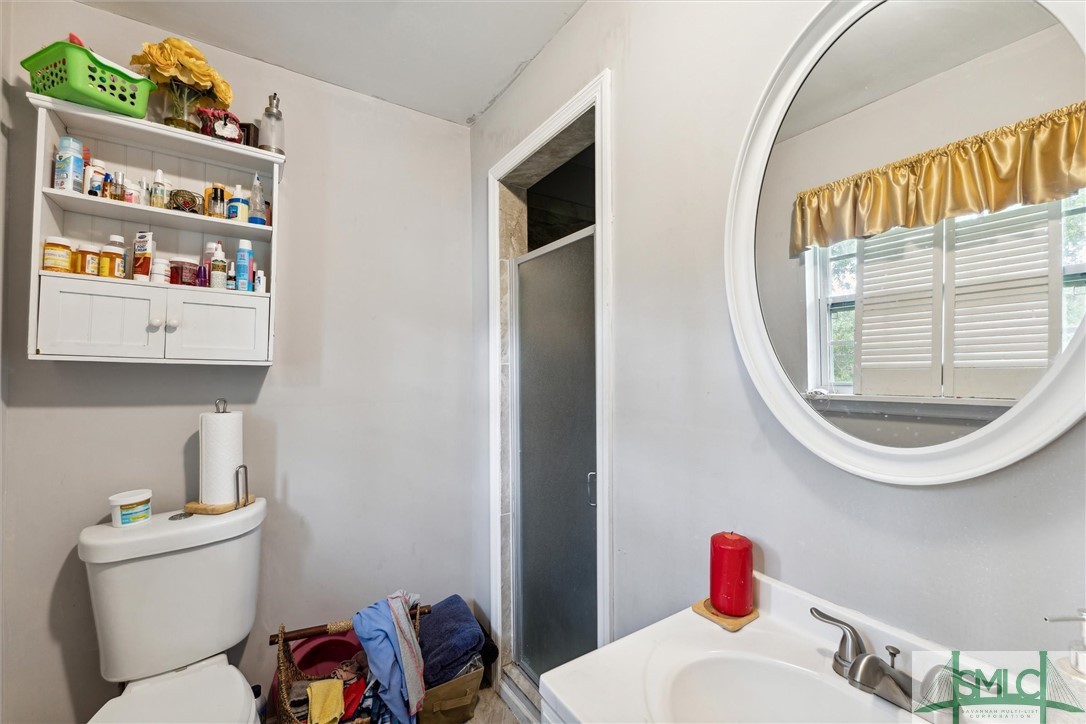 1916 Pendleton Street