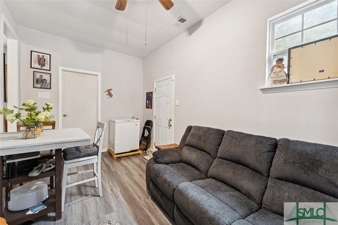 1916 Pendleton Street