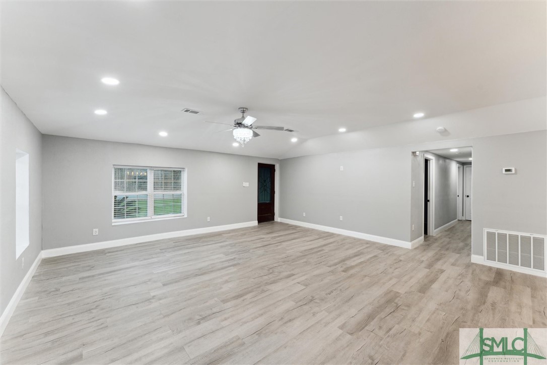 8576 E B Cooper Highway