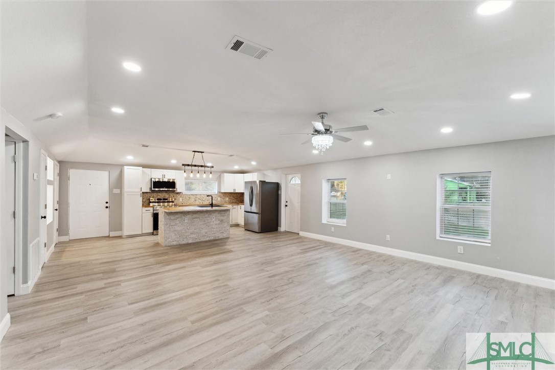 8576 E B Cooper Highway