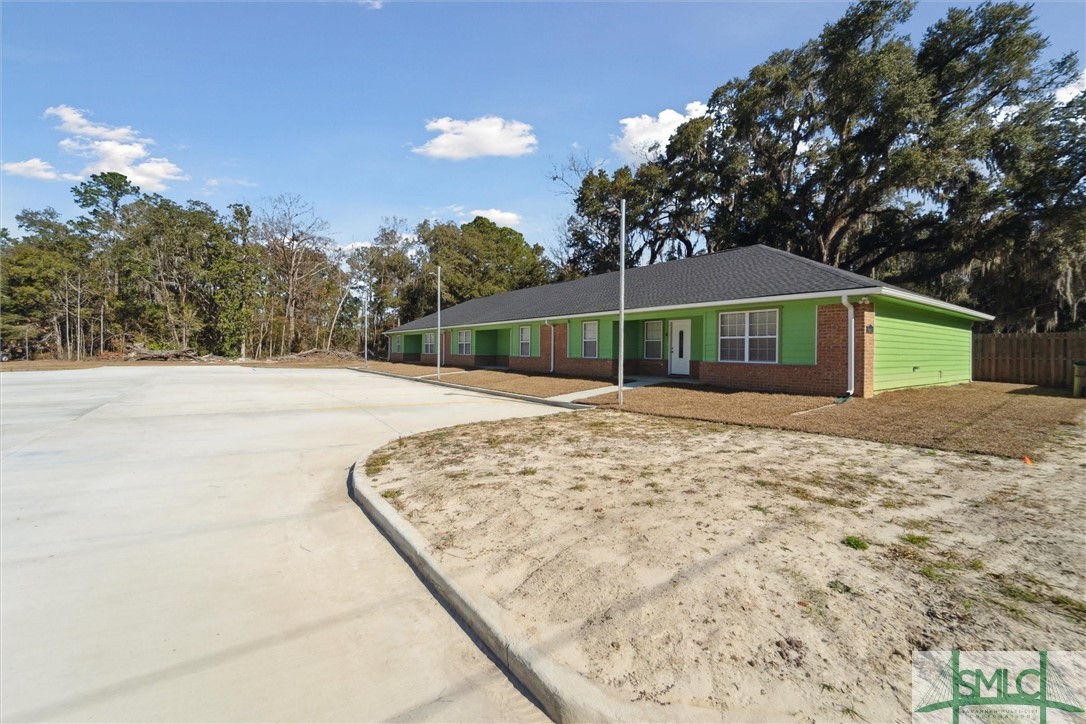 210 Peter King Road A