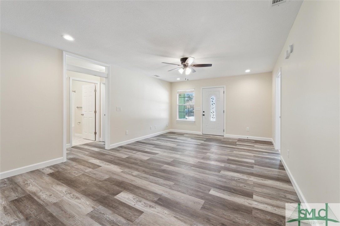 210 Peter King Road B