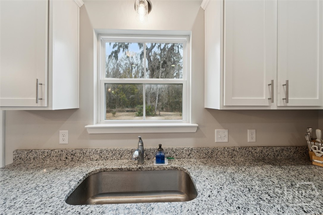 601 Meloney Drive Drive