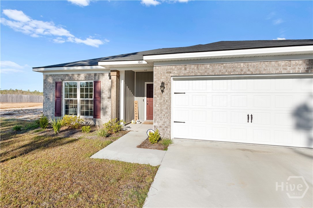 1611 Arnall Dr