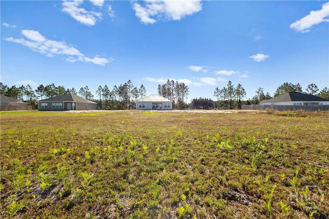 1611 Arnall Dr