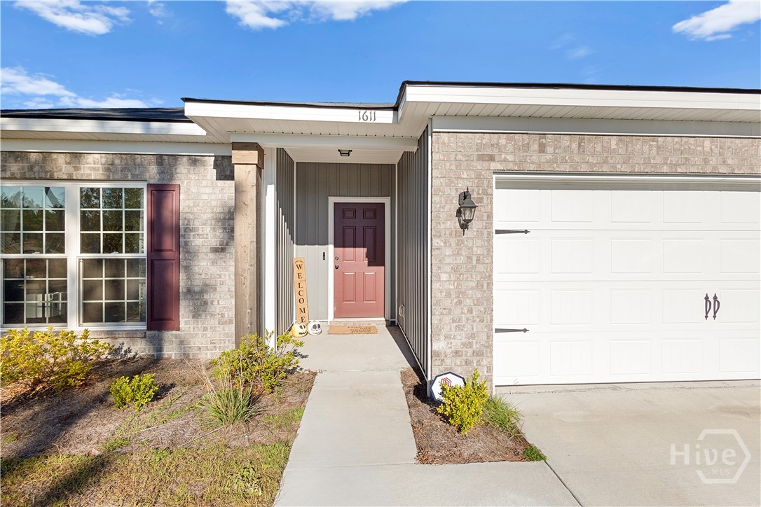 1611 Arnall Dr