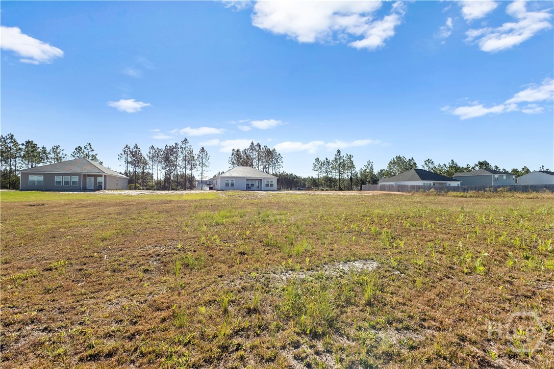 1611 Arnall Dr