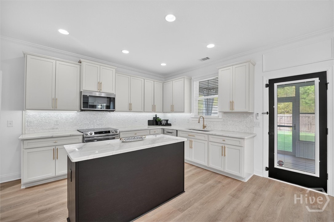 181 Timberland Circle