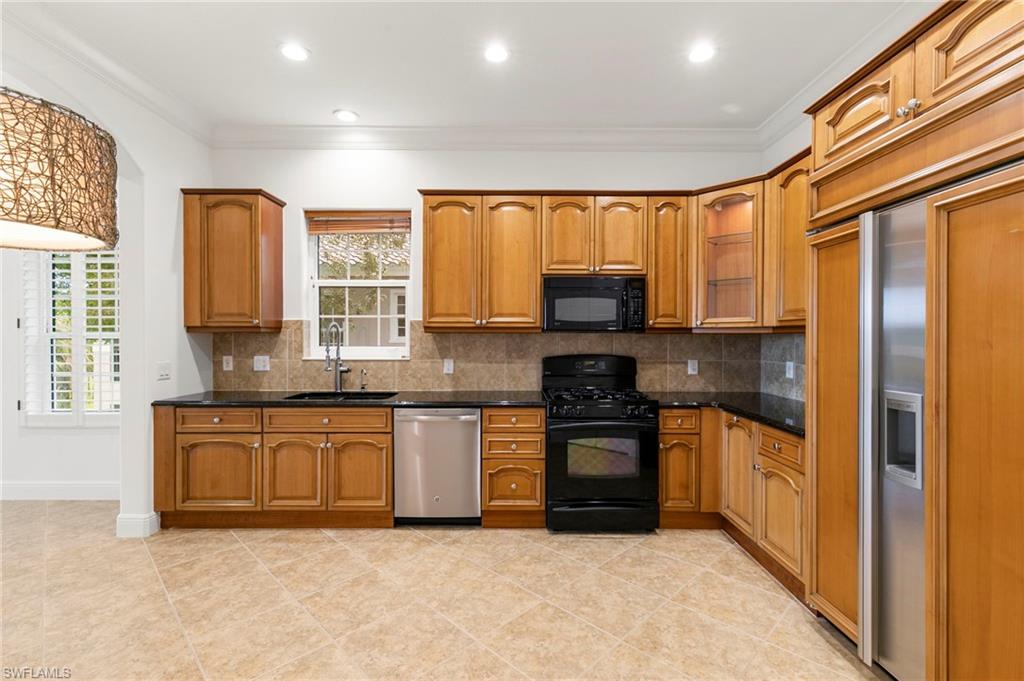9077 Cherry Oaks TRL # 202