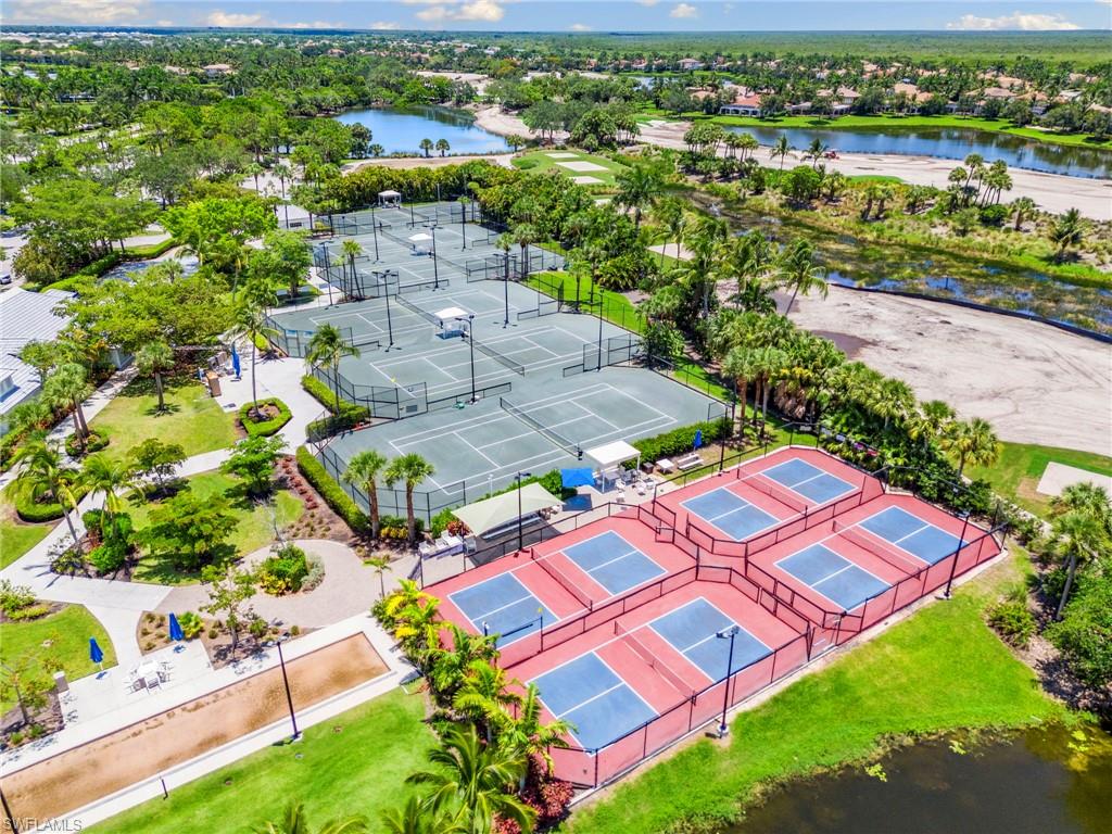 8988 Cherry Oaks TRL