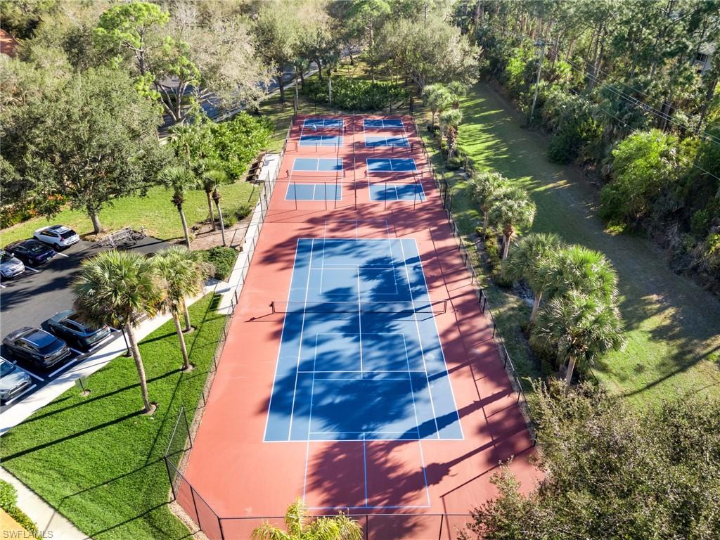 500 Robin Hood CIR # 201