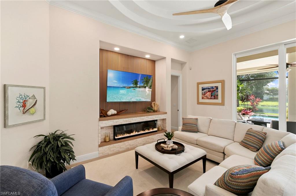 8960 Cherry Oaks TRL