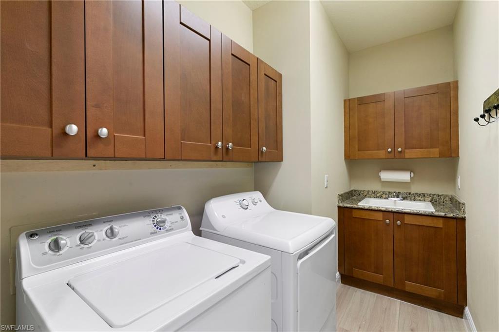 8960 Cherry Oaks TRL
