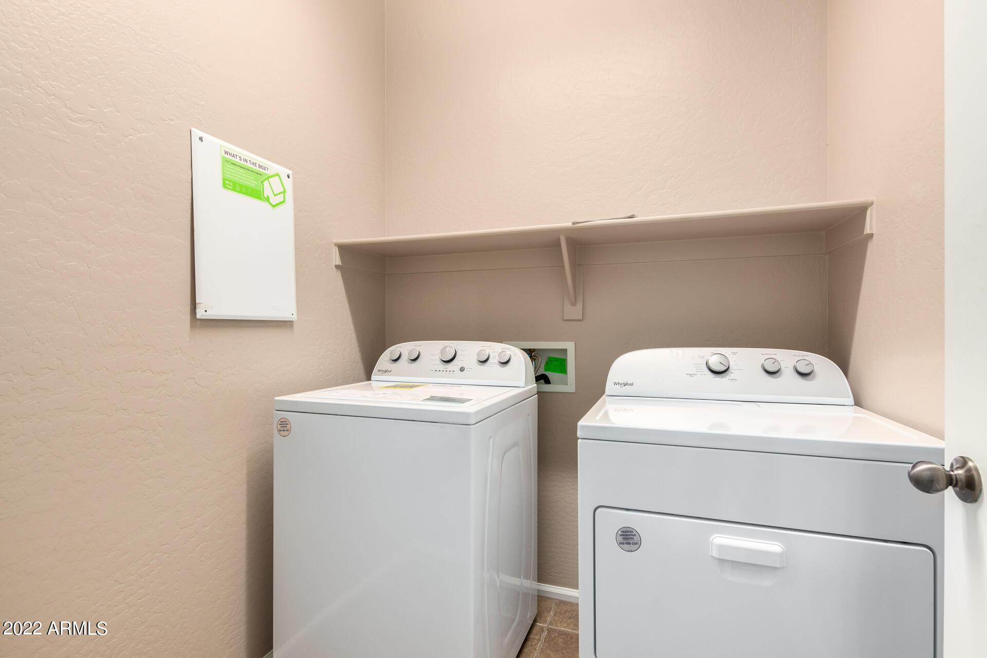 17556 W Bloomfield Road