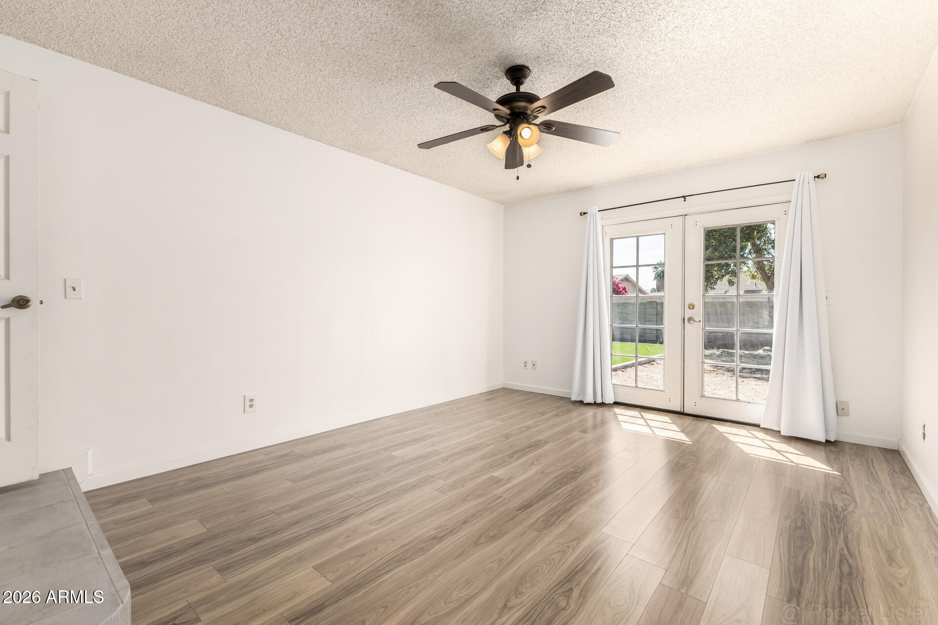 1209 W MARLBORO Drive