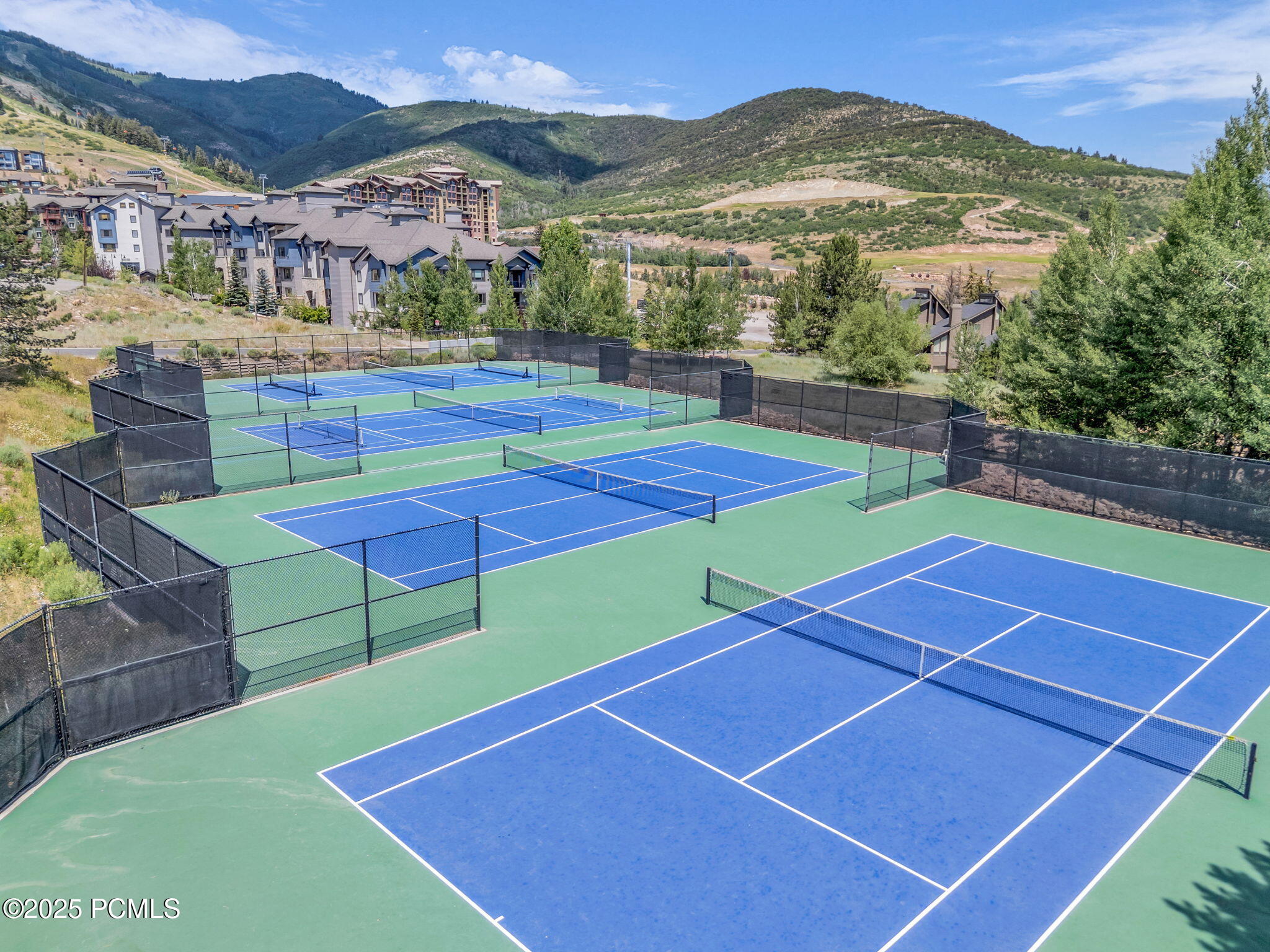 2025 Canyons Resort Drive, Apt R8