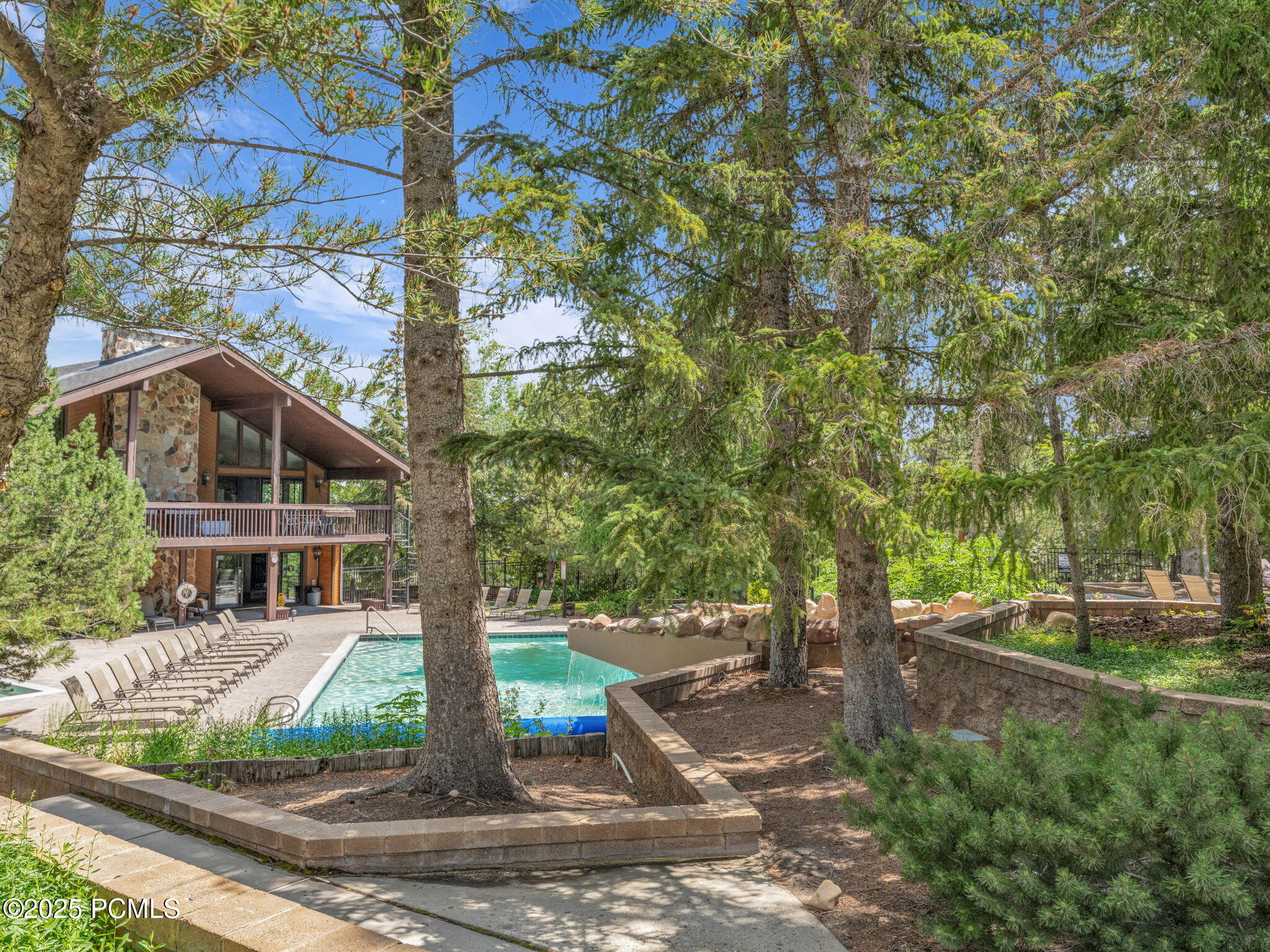 2025 Canyons Resort Drive, Apt R8