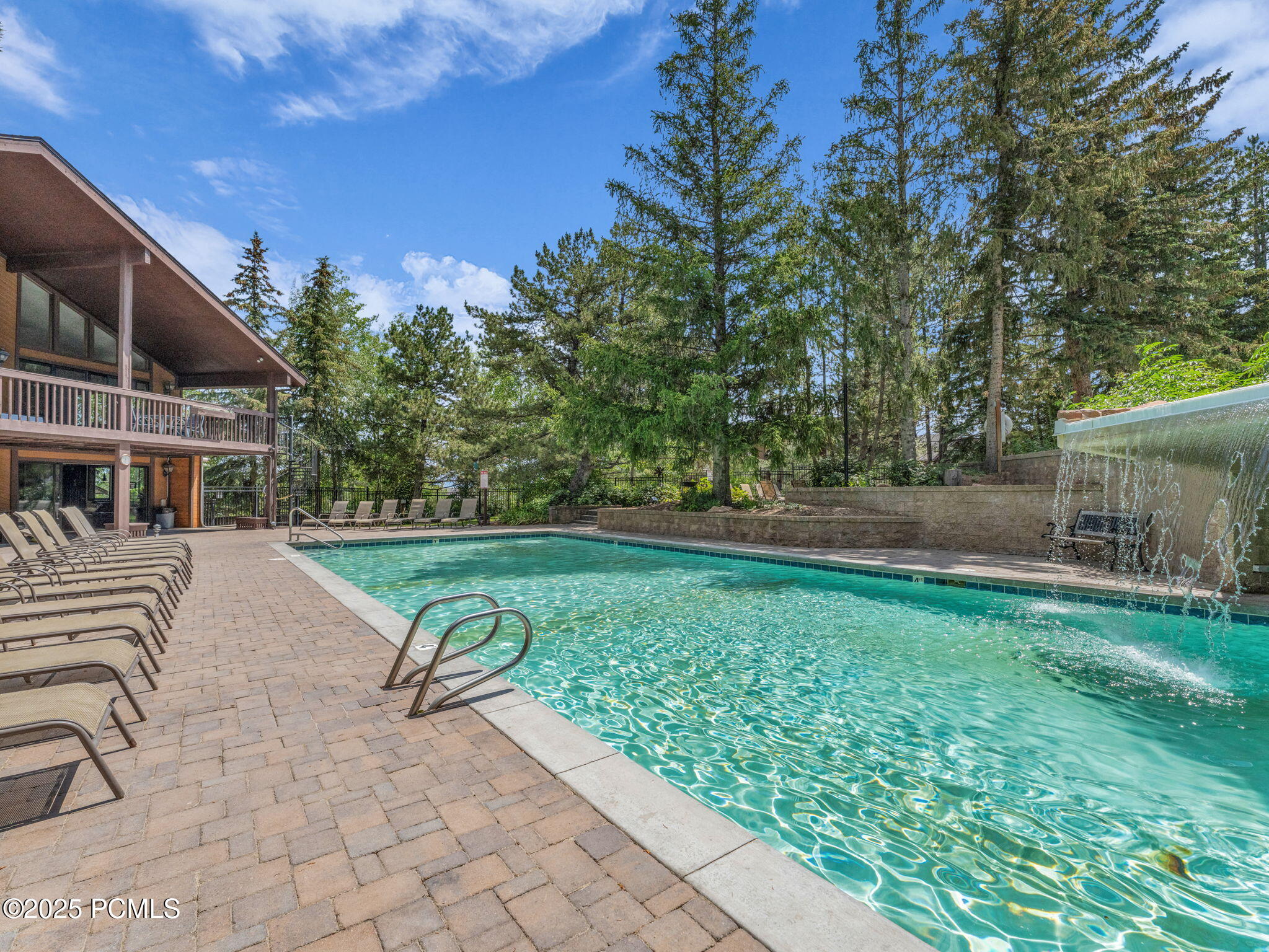 2025 Canyons Resort Drive, Apt R8