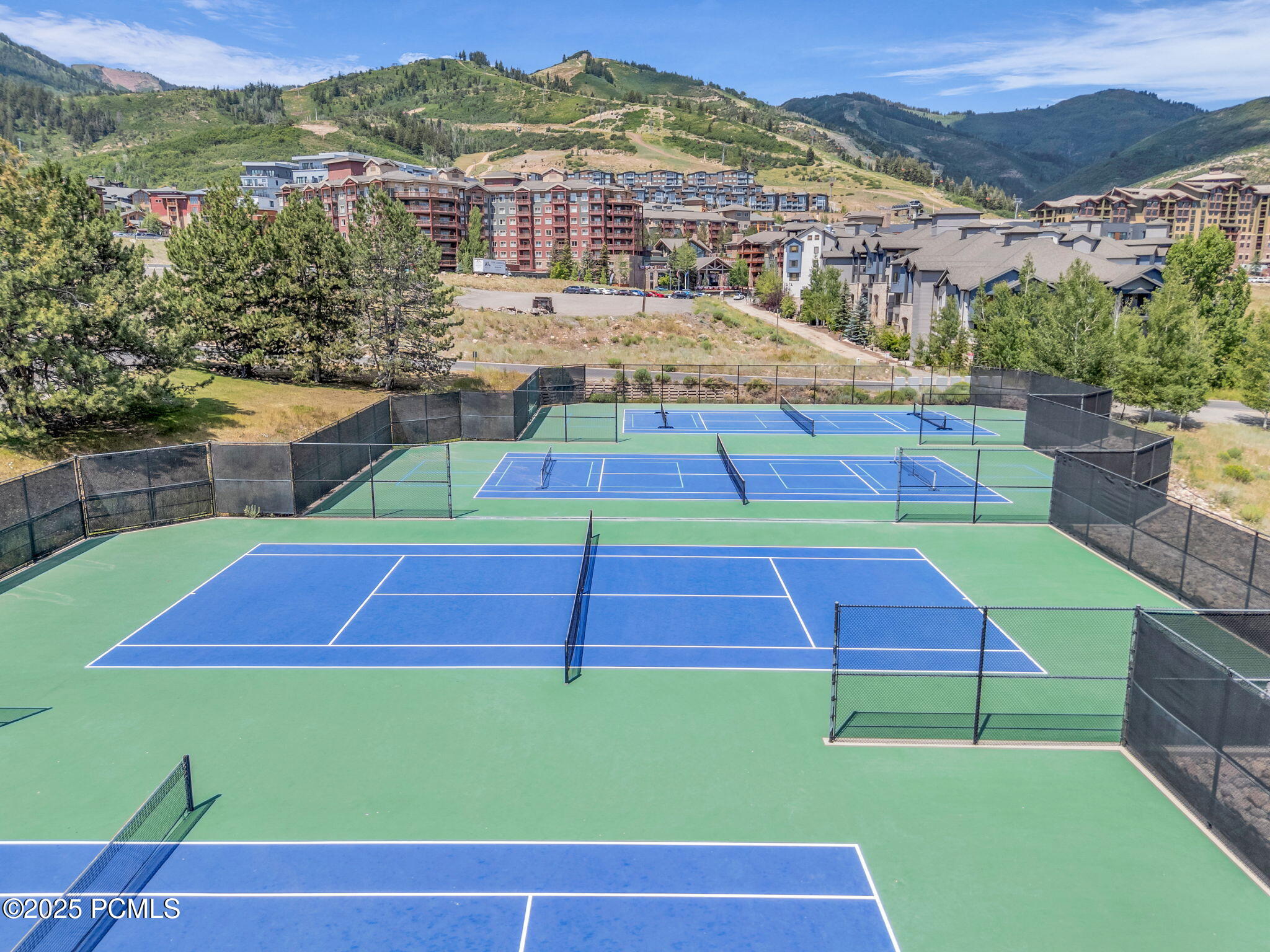 2025 Canyons Resort Drive, Apt R8