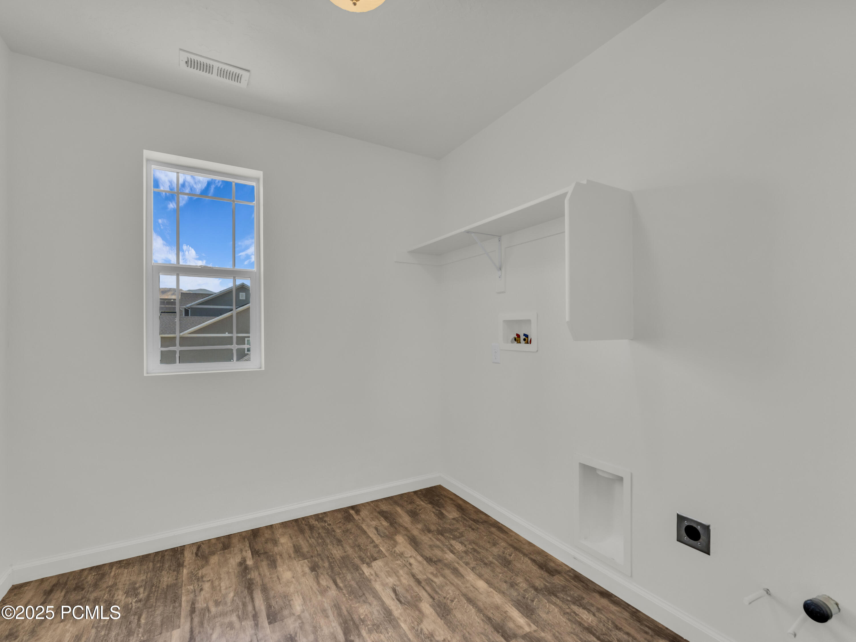 13249 S Shearing Cove