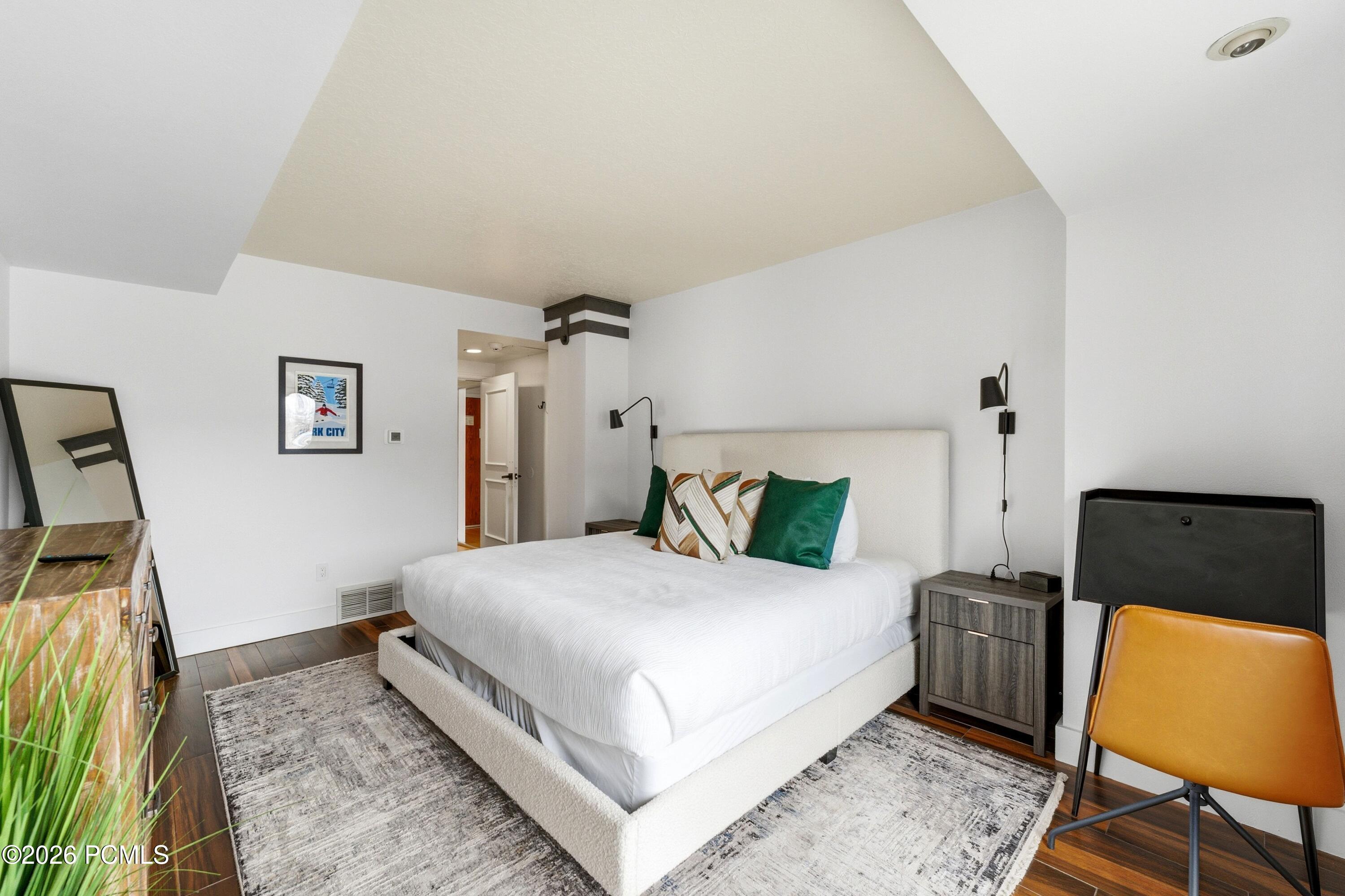 50 N Shadow Ridge Road 4300