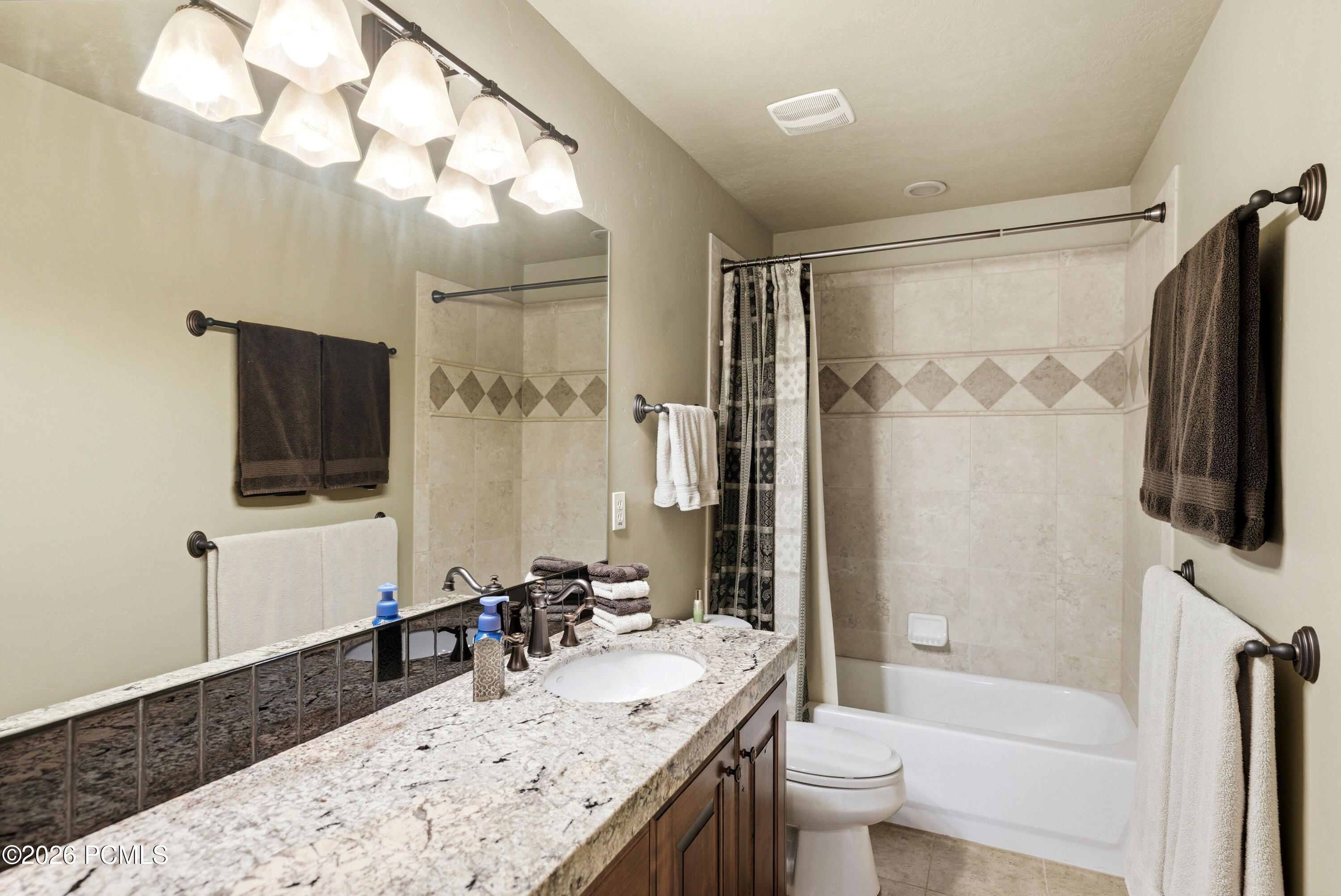 1247 W Alta Creek Circle
