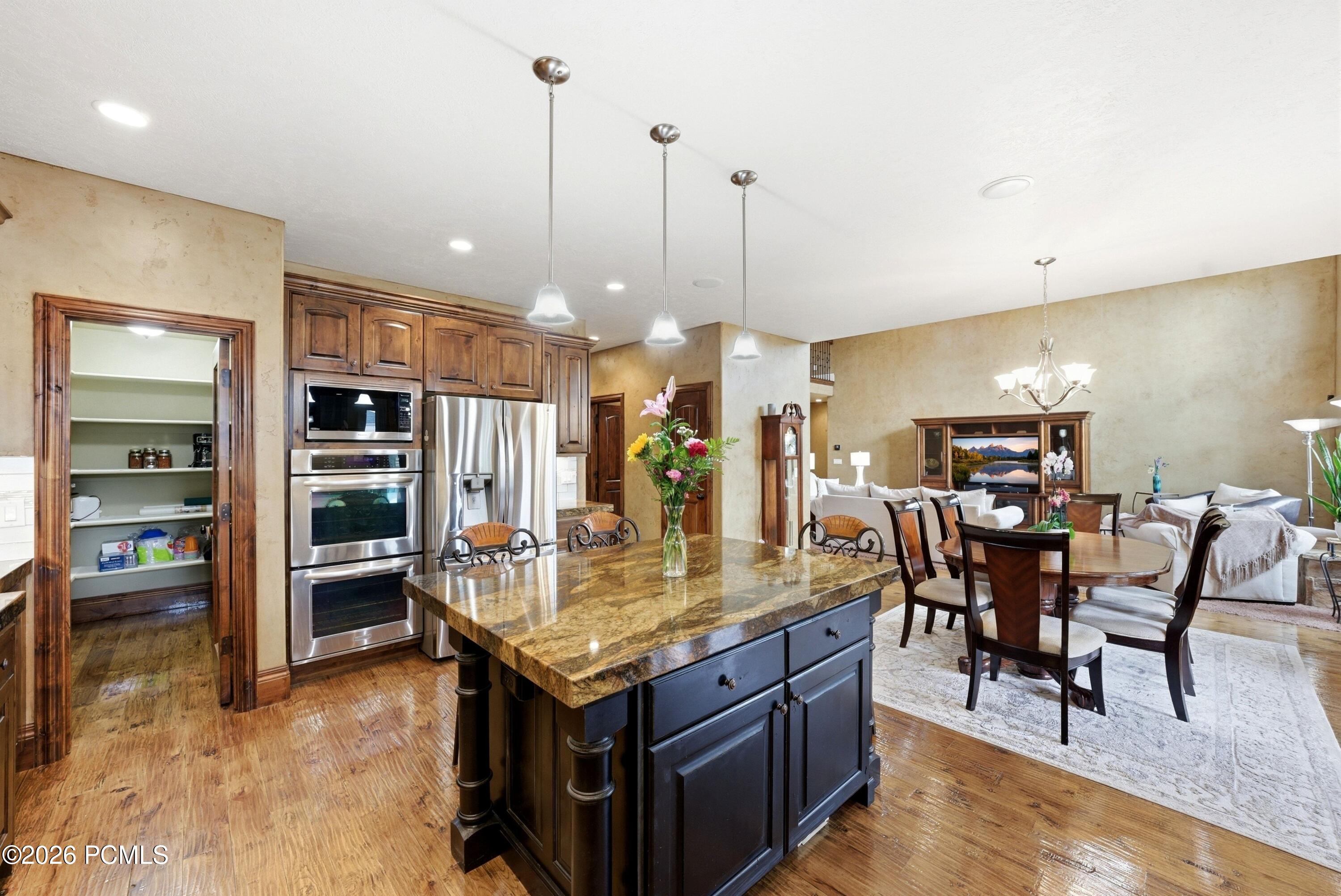 1247 W Alta Creek Circle