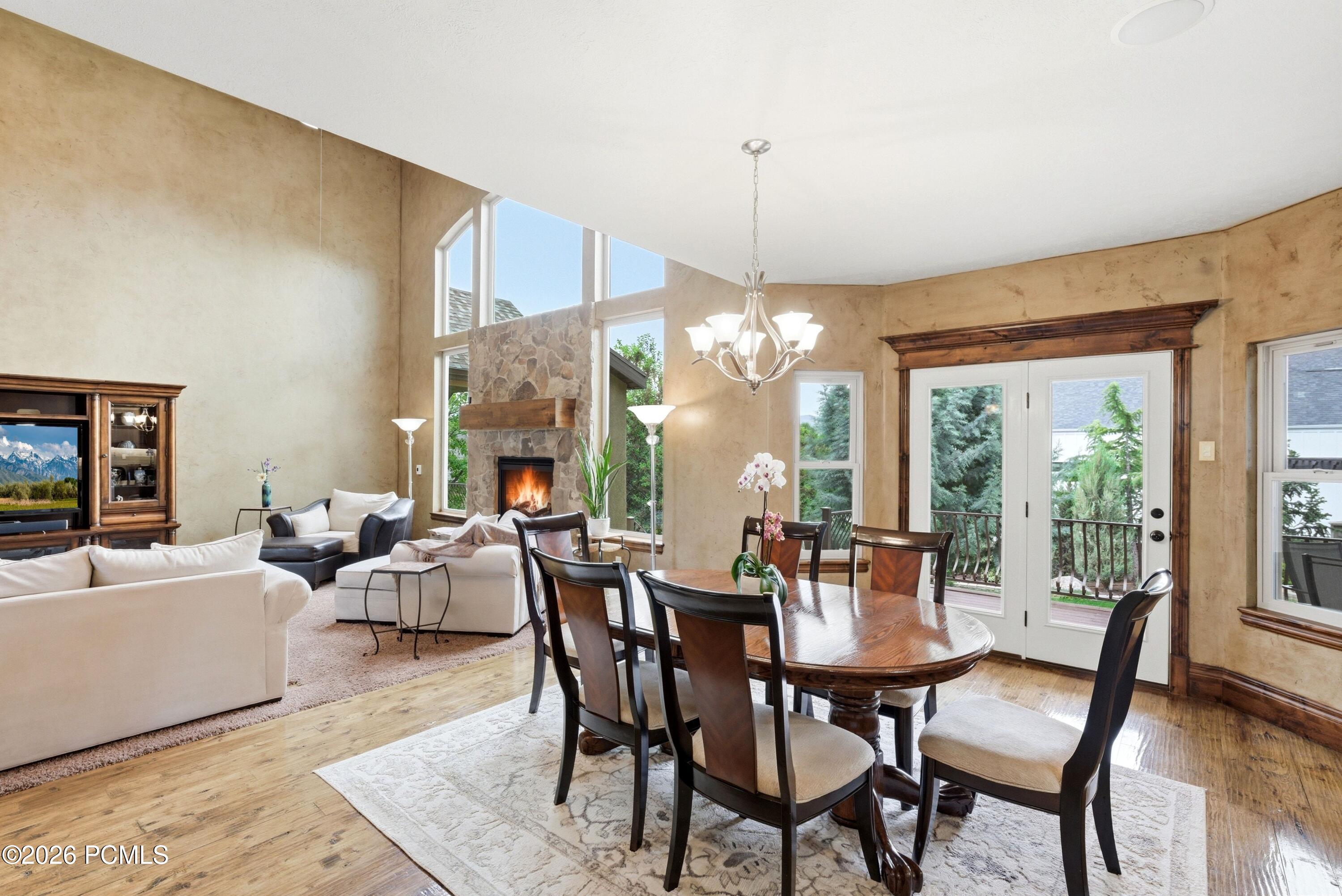 1247 W Alta Creek Circle