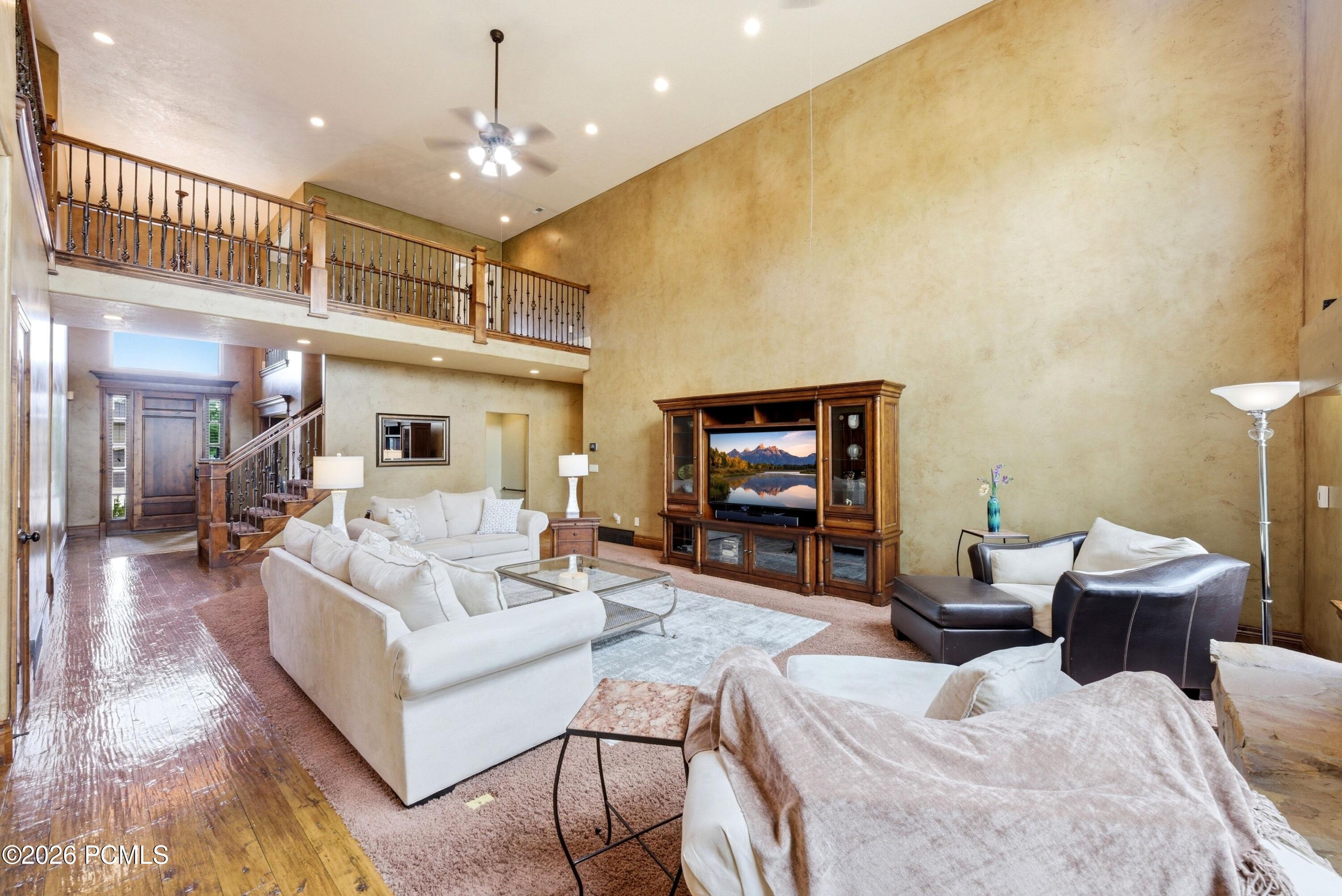 1247 W Alta Creek Circle