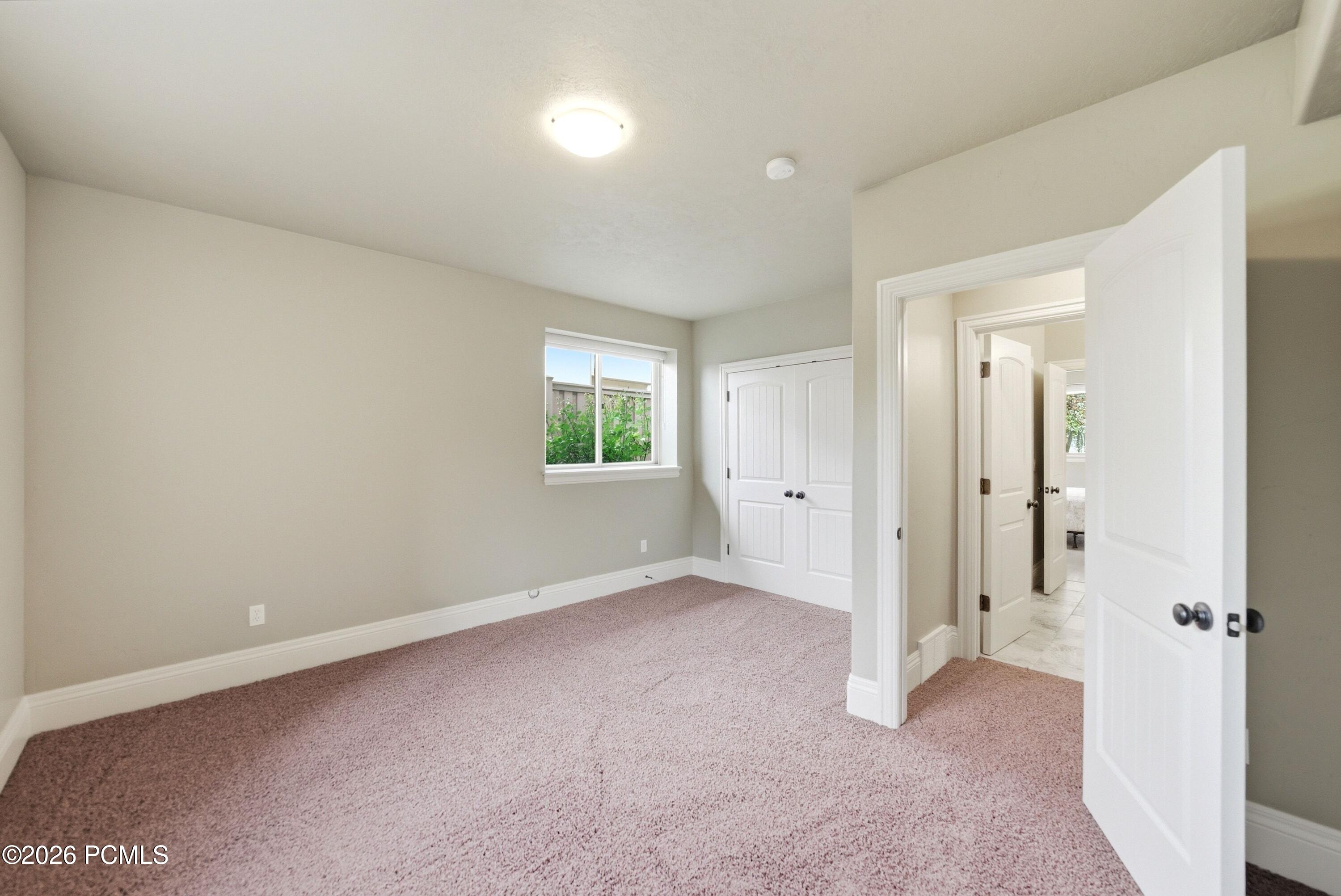 1247 W Alta Creek Circle