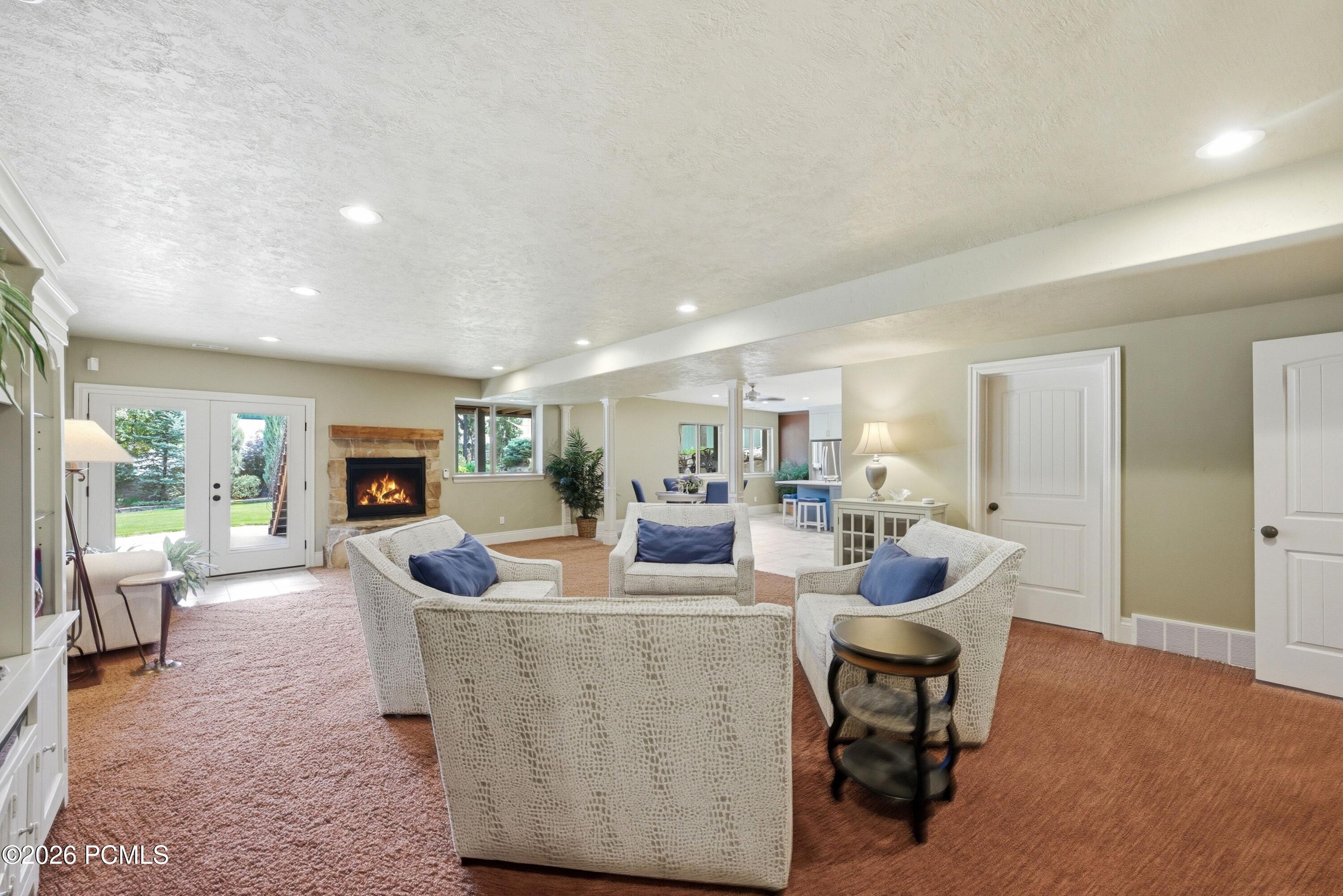 1247 W Alta Creek Circle