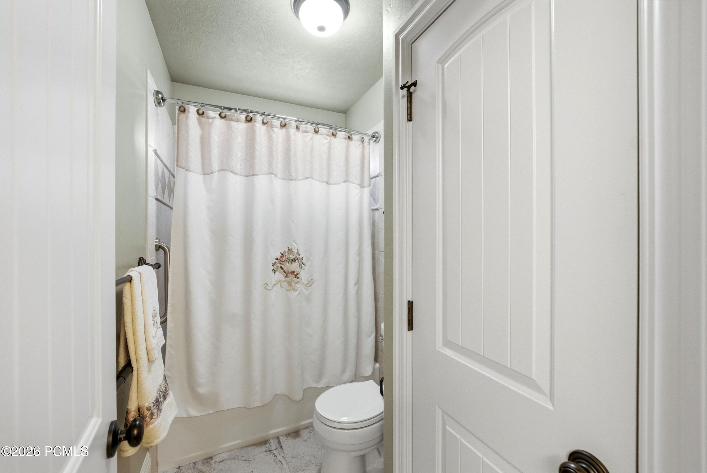 1247 W Alta Creek Circle