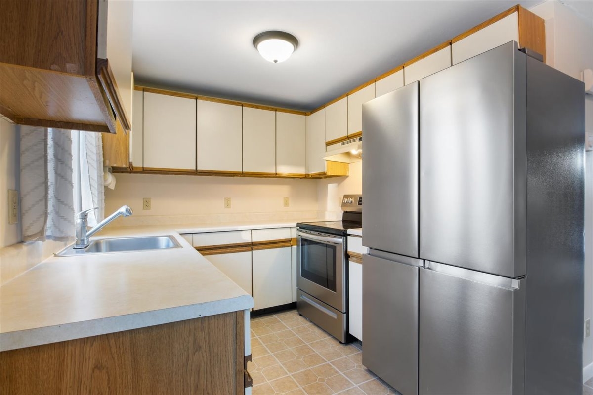 23 Old Stagecoach Road Unit: 20