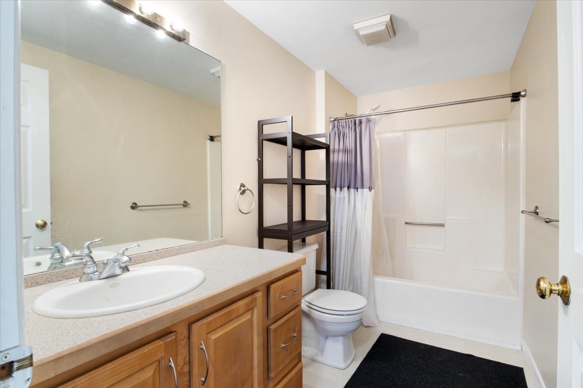 23 Old Stagecoach Road Unit: 20