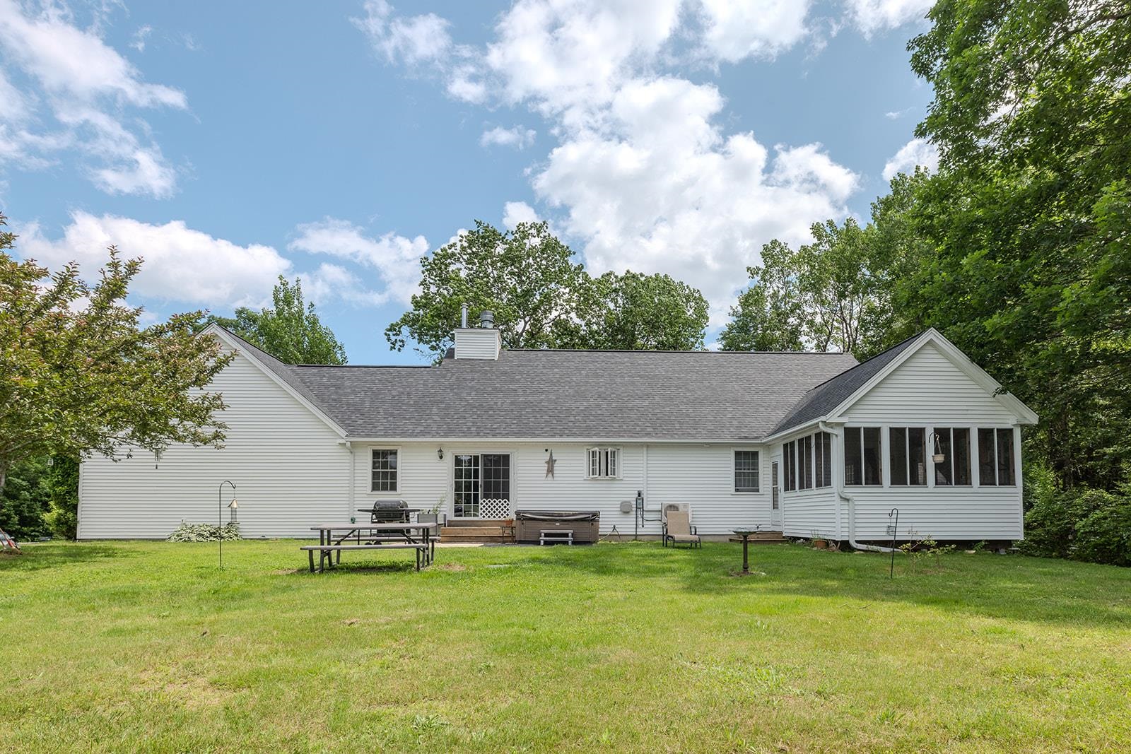 663 Valley Road