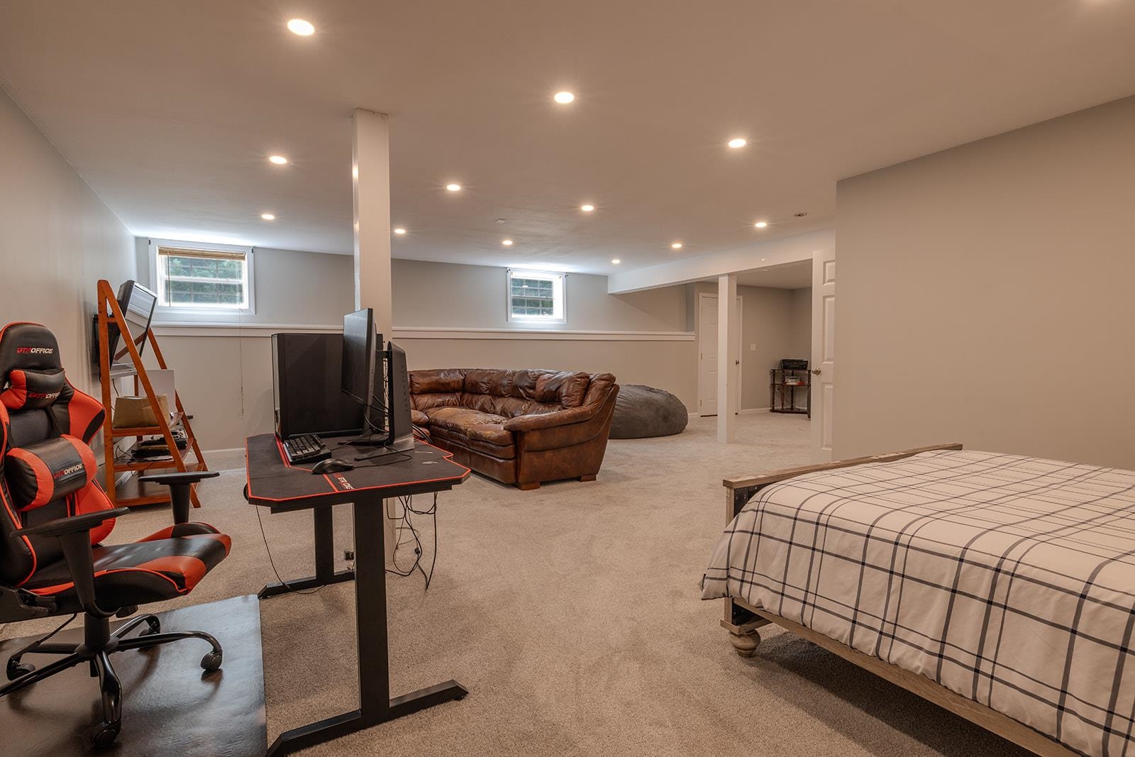 663 Valley Road