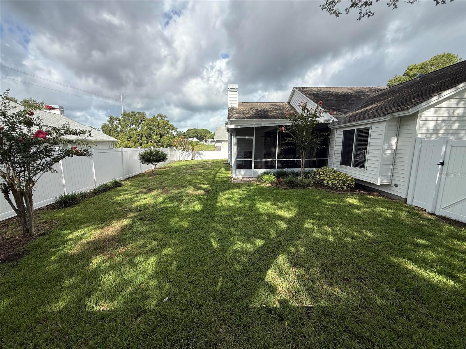 2924 PENRIDGE DR