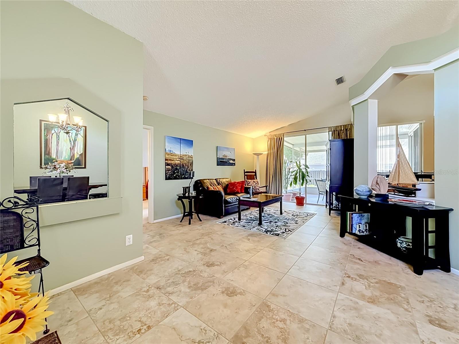 2924 PENRIDGE DR