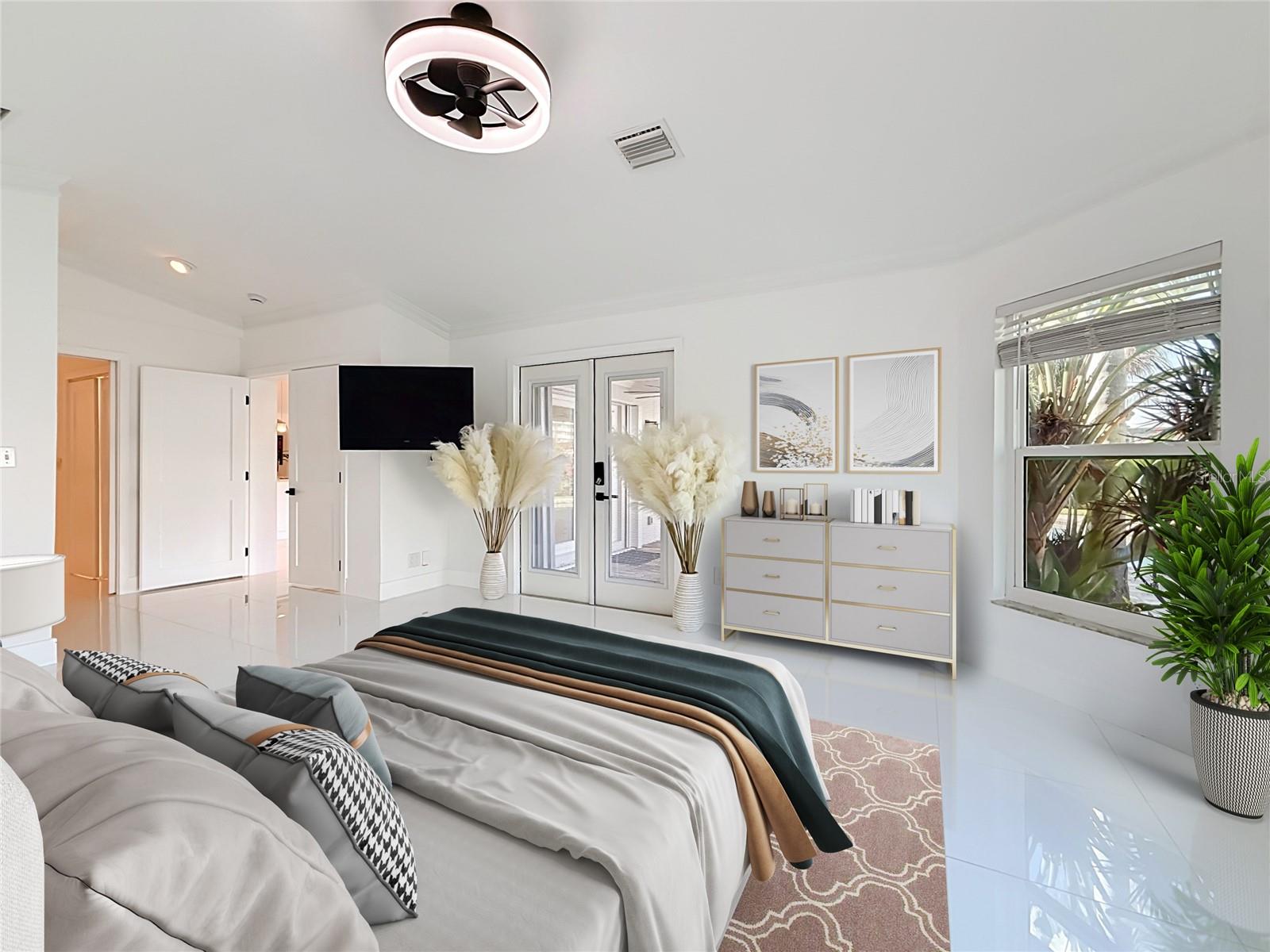 324 LEEWARD IS