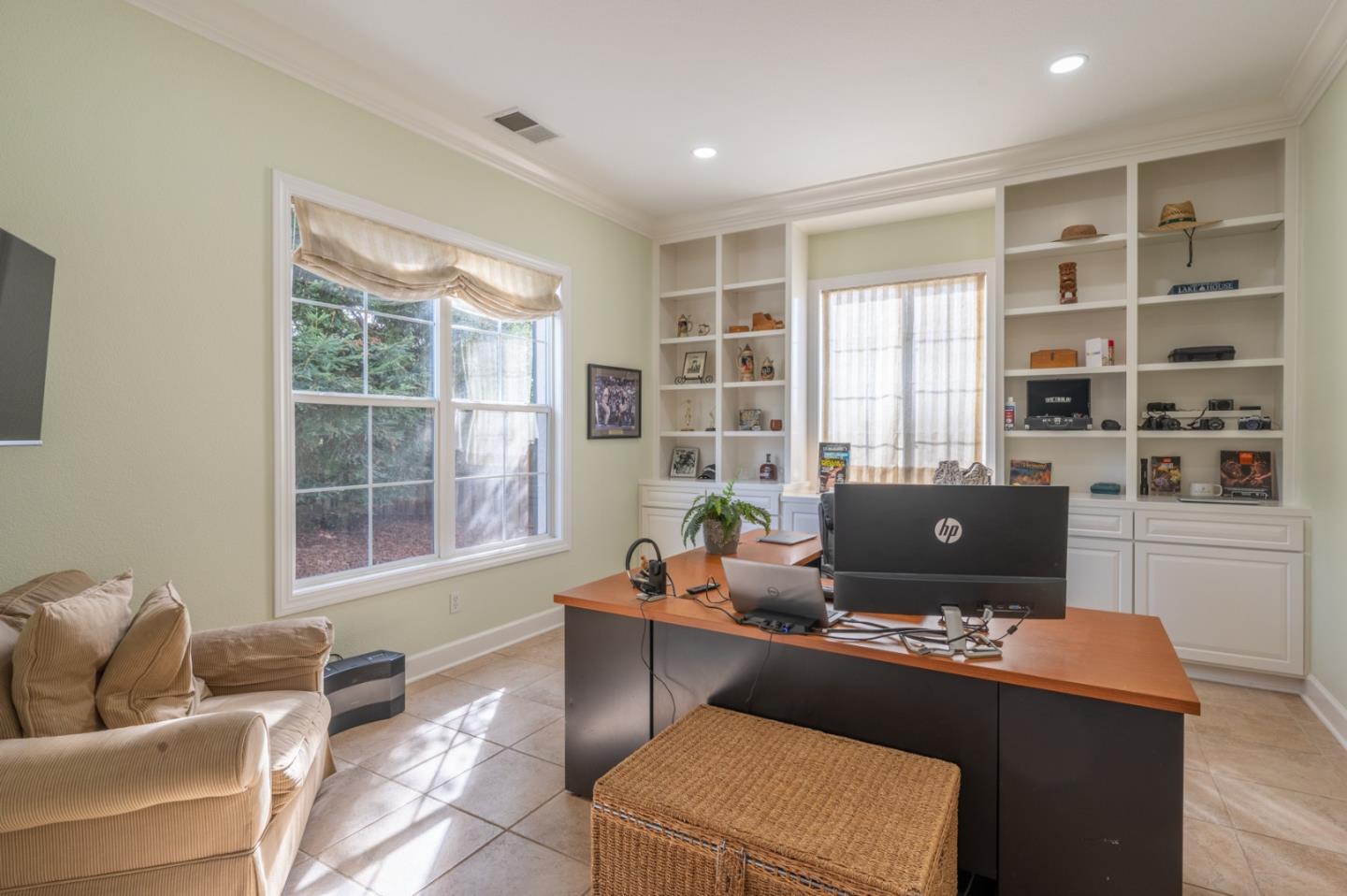 17403 Avenida Los Altos