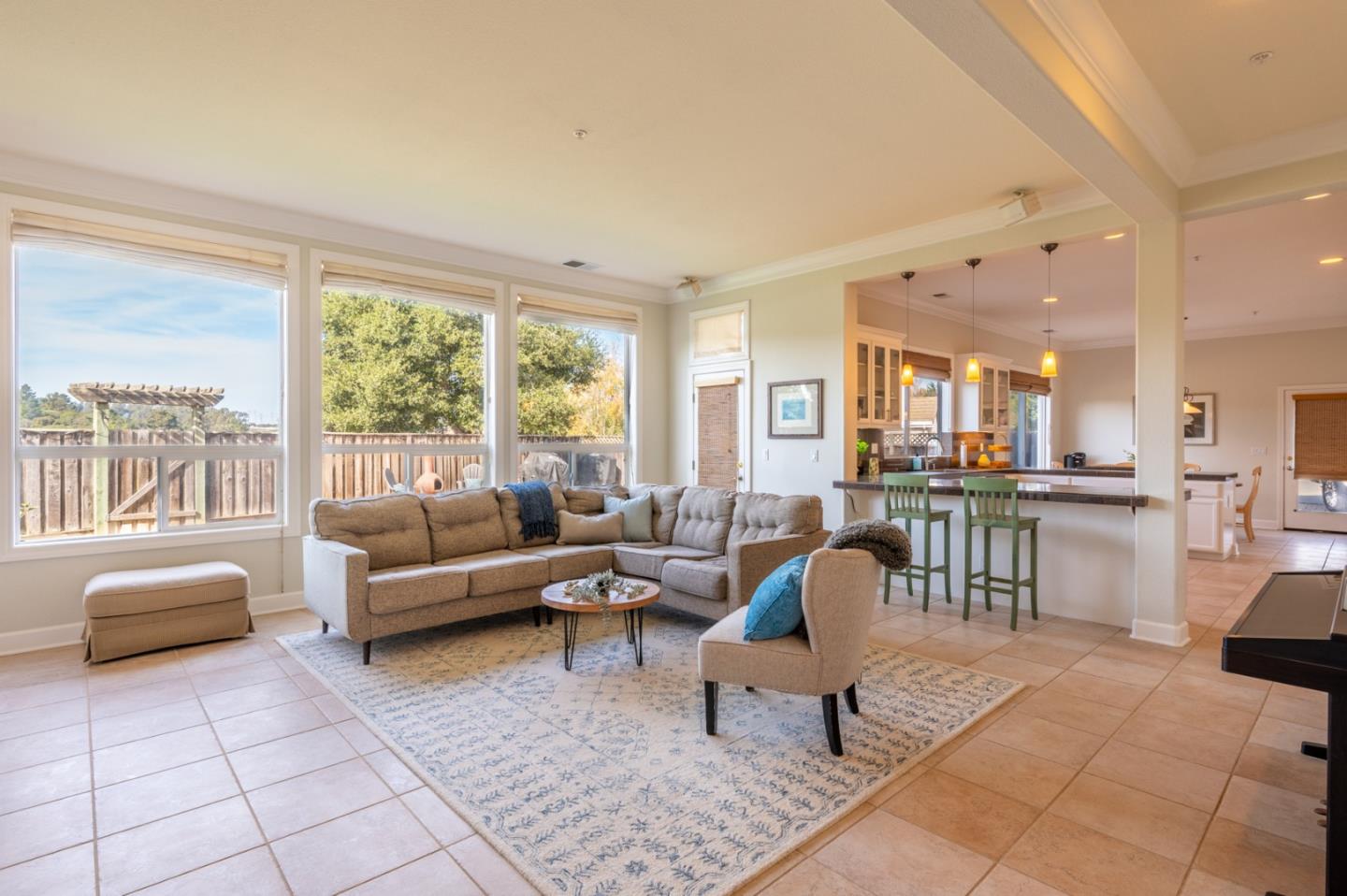 17403 Avenida Los Altos