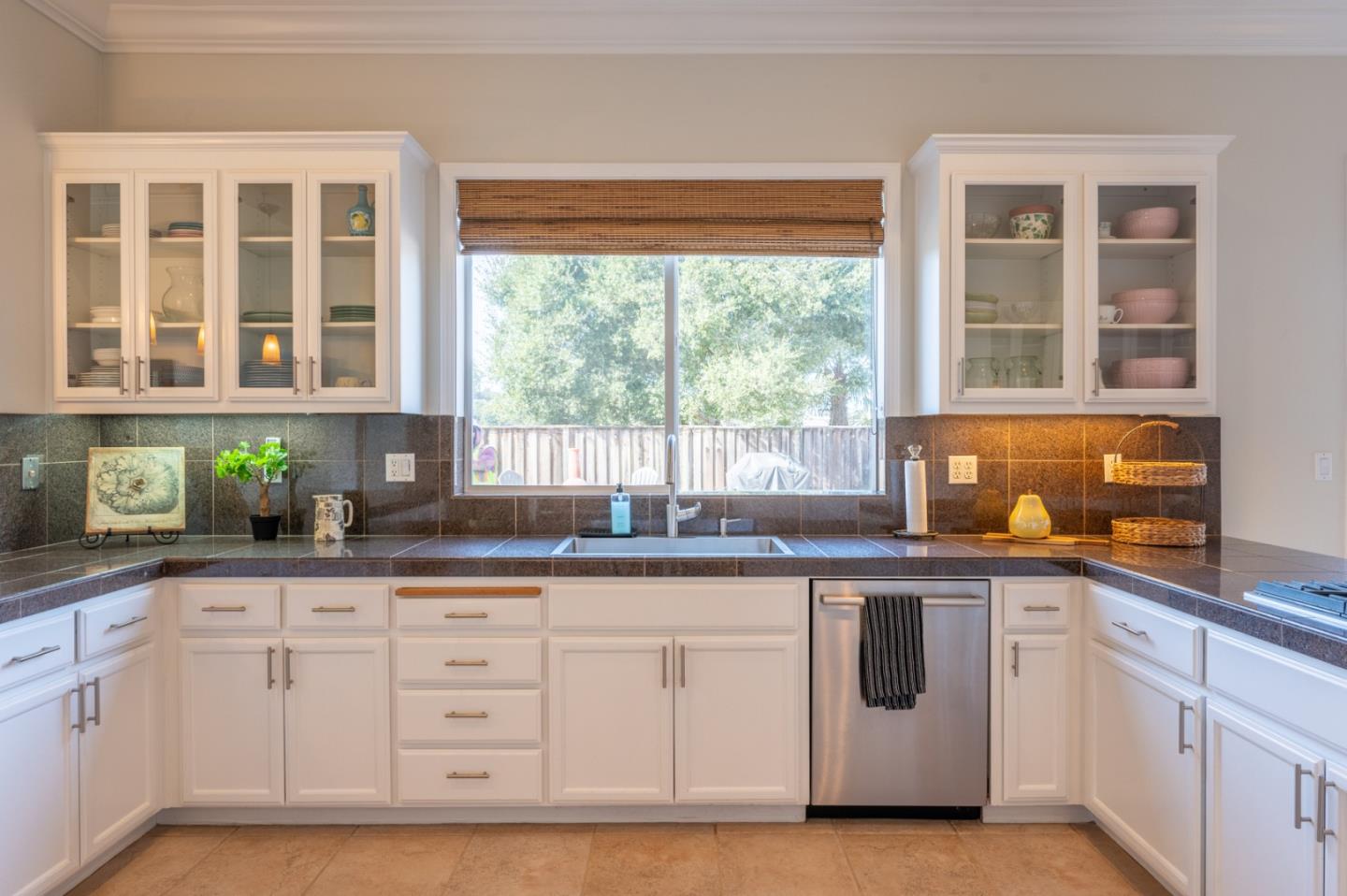17403 Avenida Los Altos
