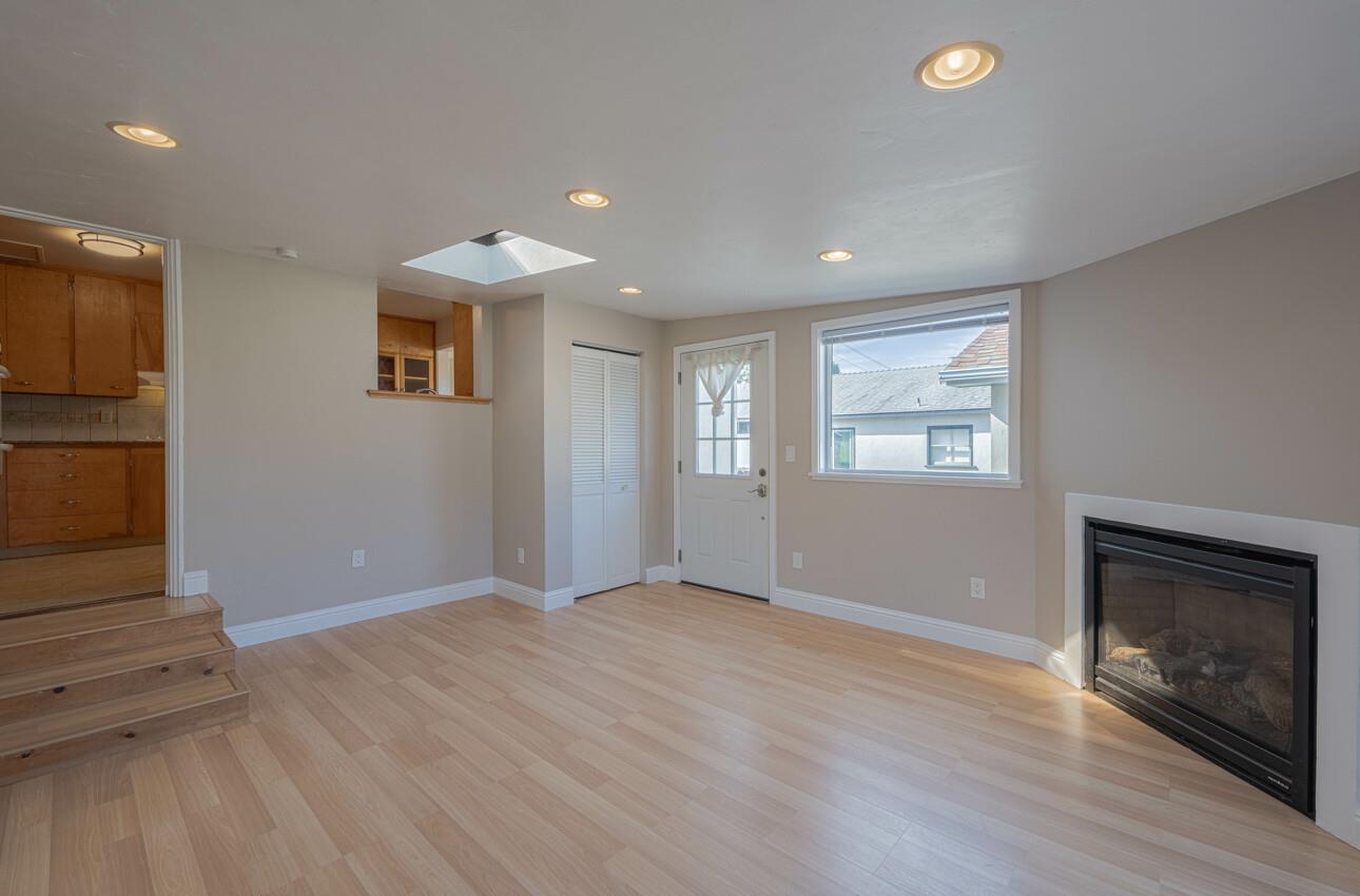 1357 Ord Grove