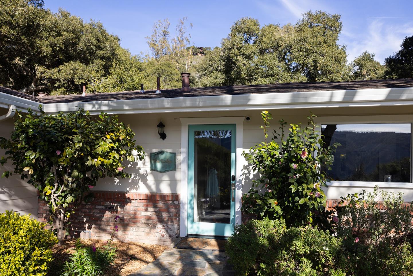 167 El Caminito Road