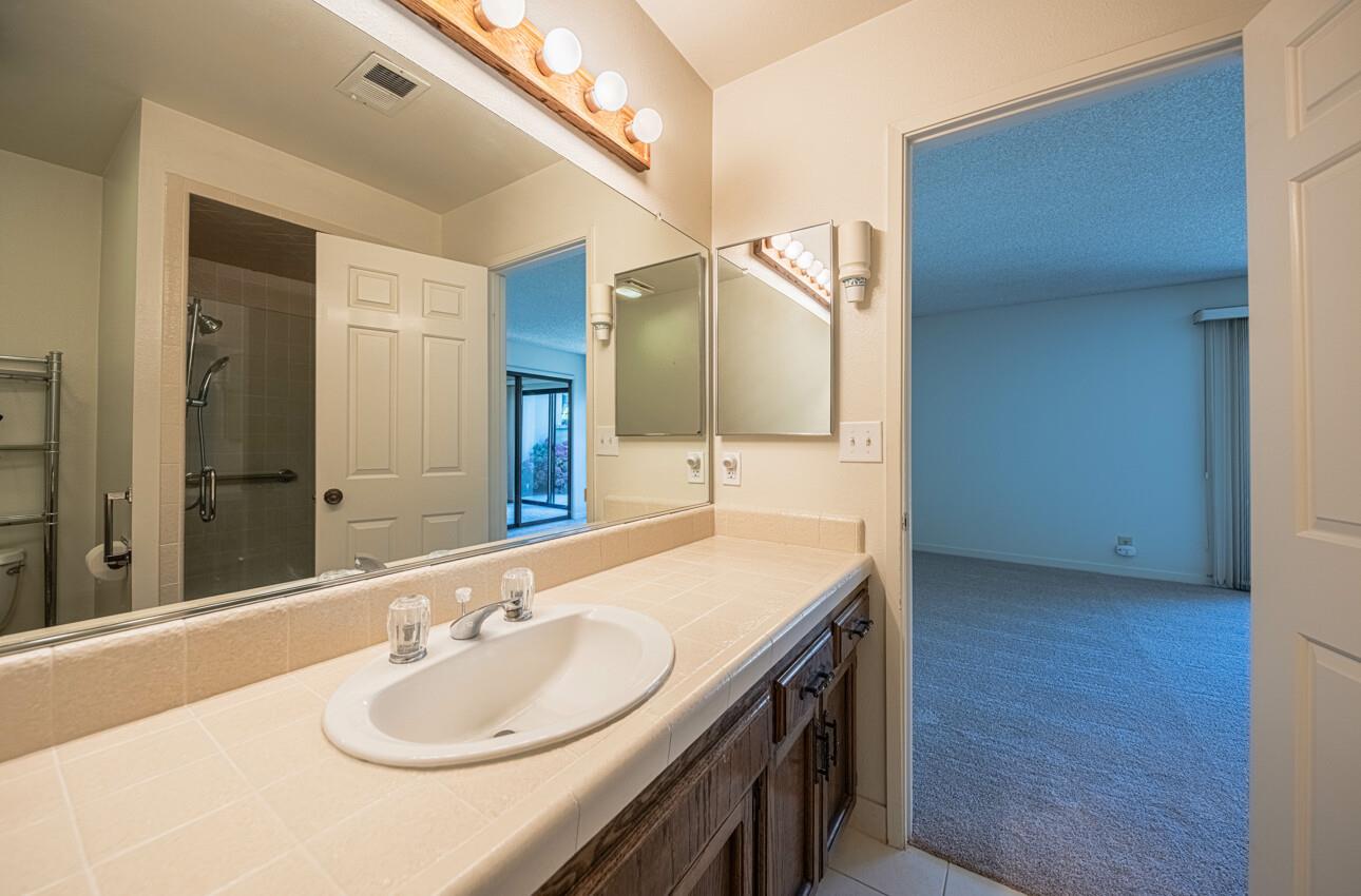 128 Nissen Road 4