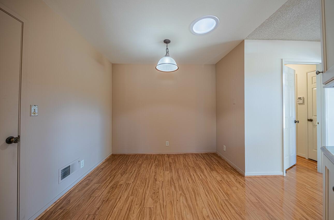 128 Nissen Road 4