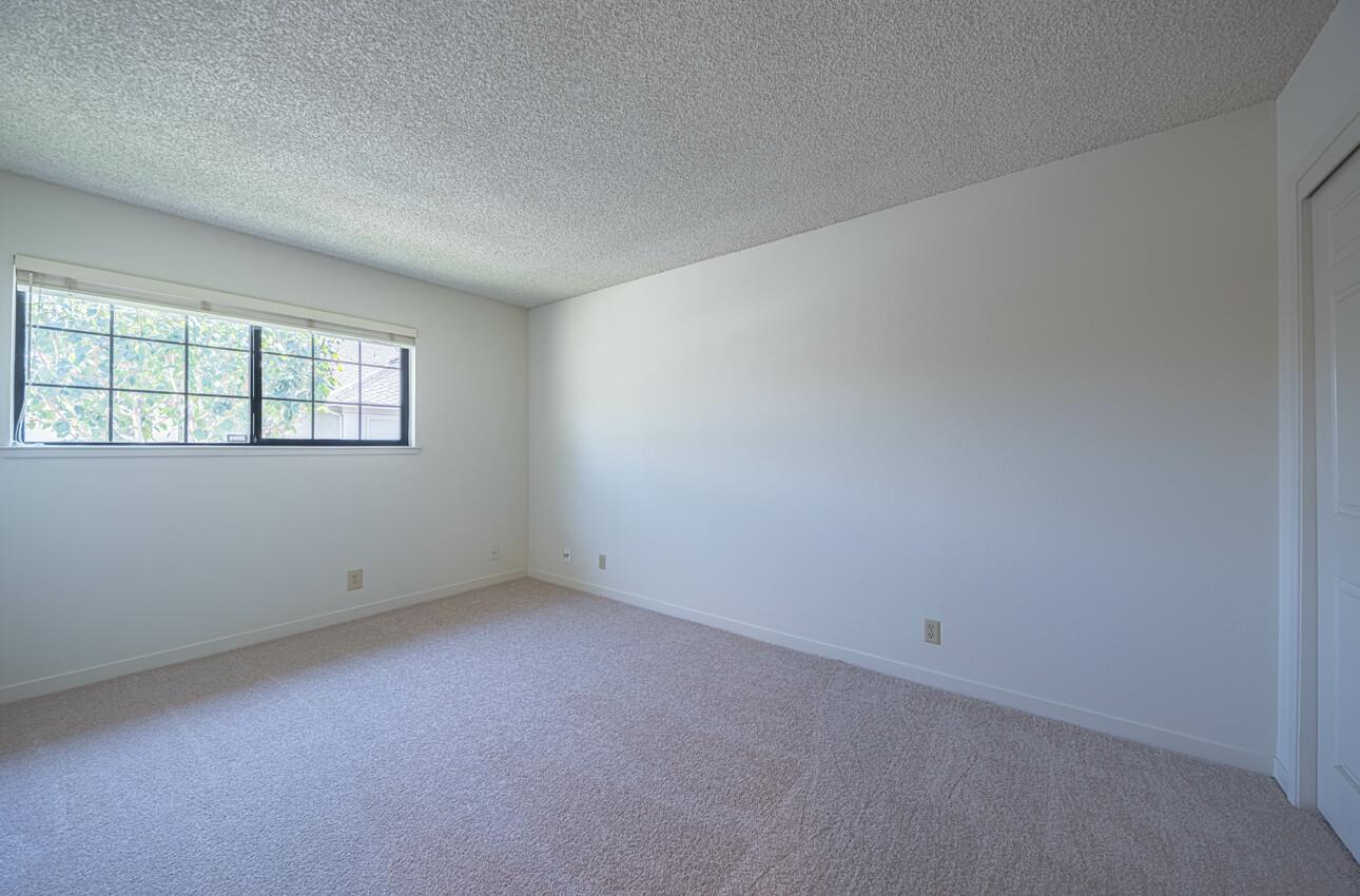 128 Nissen Road 4