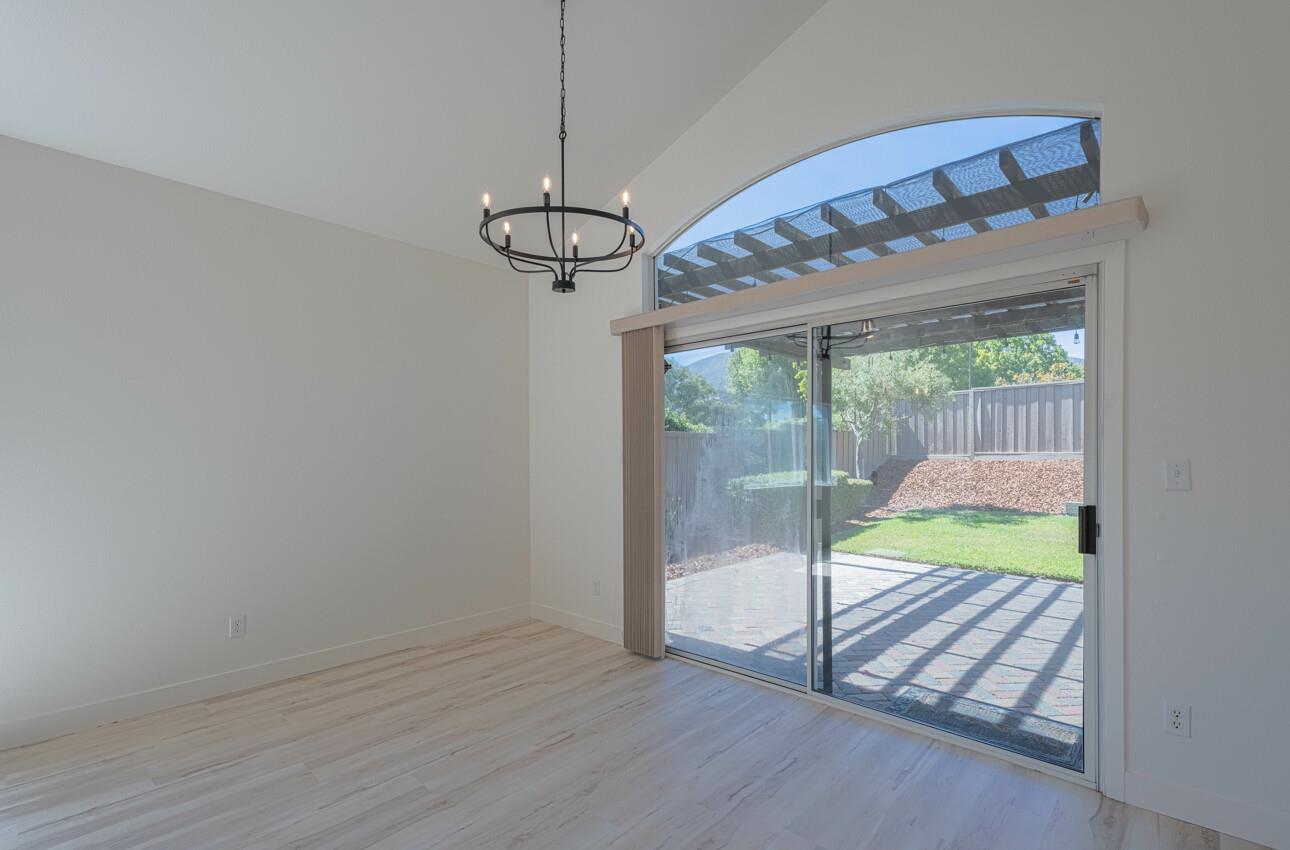 18154 Stonehaven