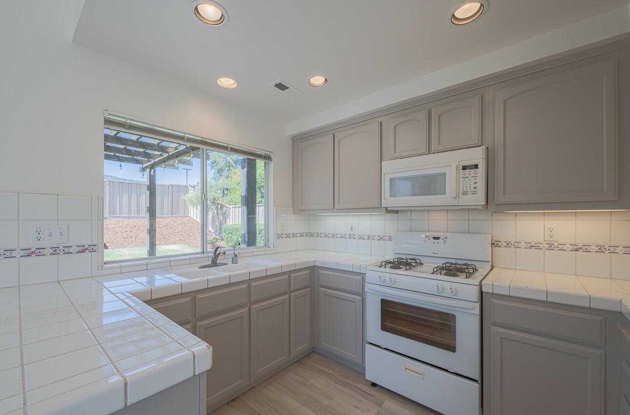 18154 Stonehaven