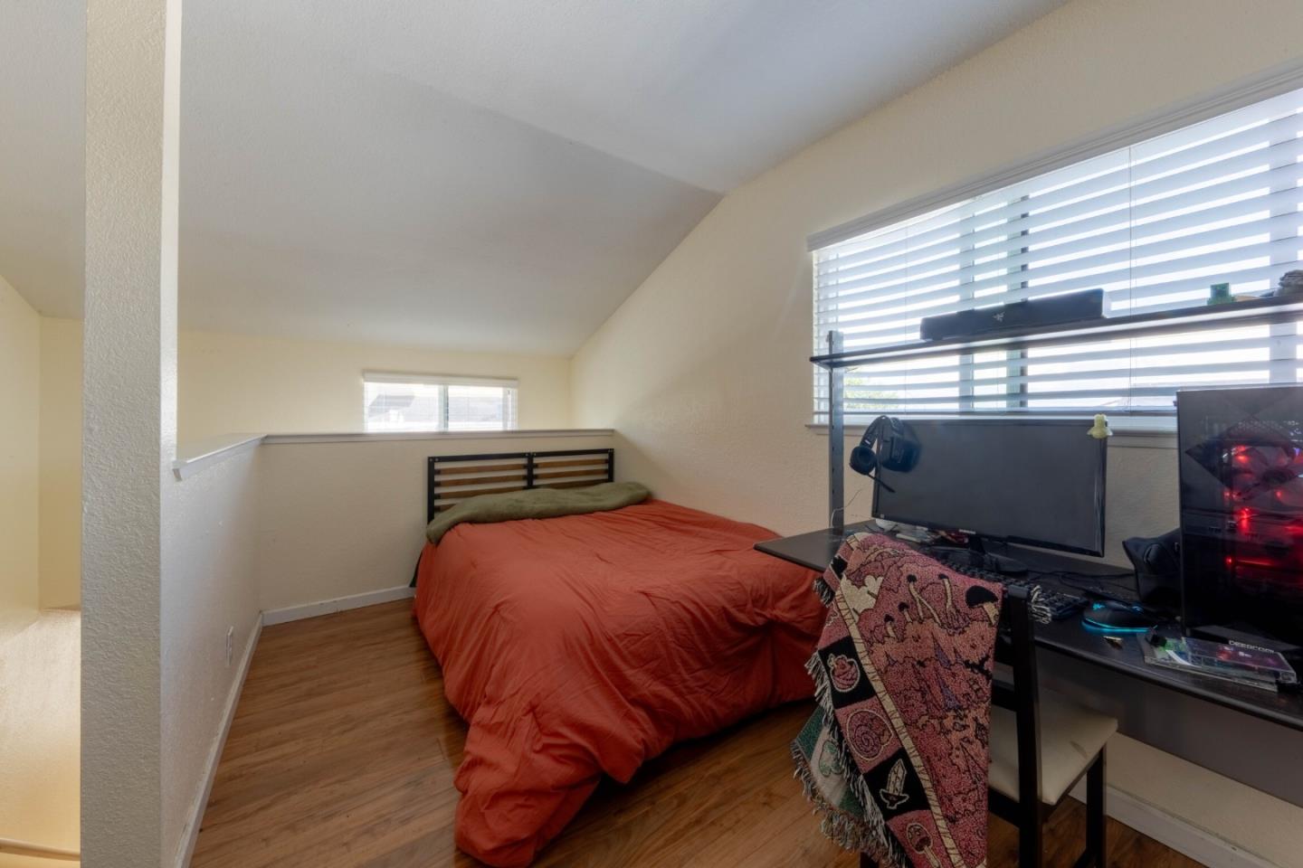820 Casanova Avenue 30